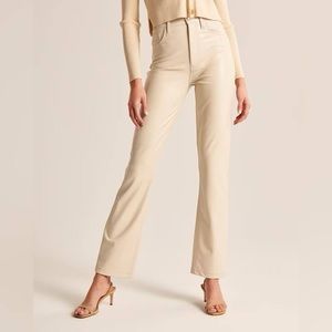 NWT Abercrombie Vegan Leather 90s Straight Pant Cream